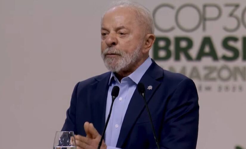 'Não podemos abandonar objetivos do Tratado de Paris', diz Lula