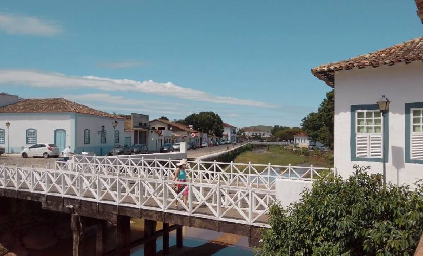 Casario colonial e ruas de pedra preservam a paisagem histórica de Goiás Velha 