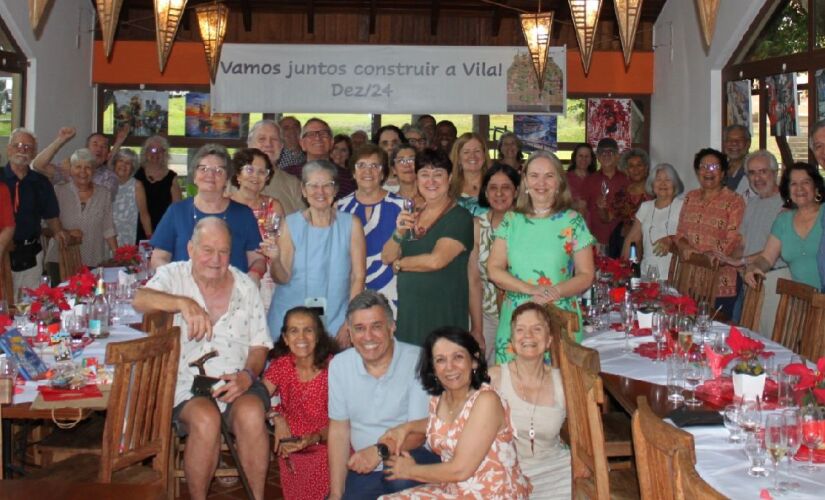 Amigos transformaram o sonho de envelhecer juntos em realidade com a criação da Vila ConViver