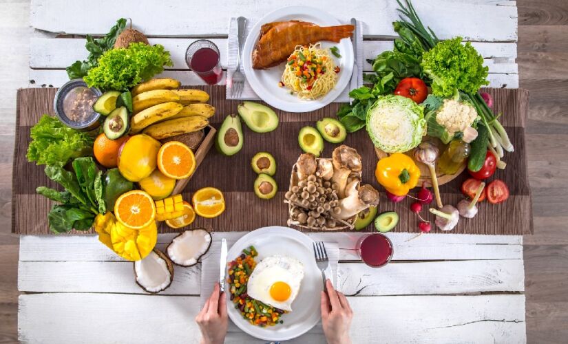 Segundo novas descobertas, há algumas comidas que não apenas fazem bem ao cérebro, mas até auxiliam no funcionamento dele