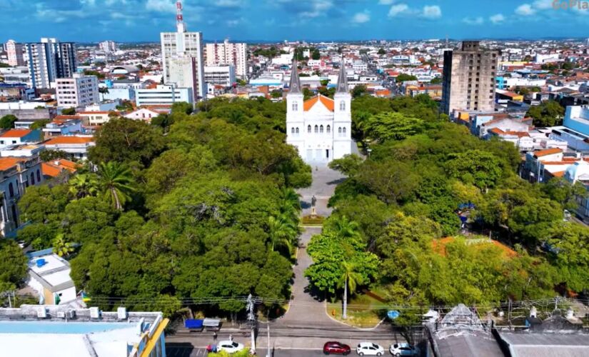 A "capital do amor" nordestina tem ritmo leve, orla deliciosa e um charme que conquista sem esforço