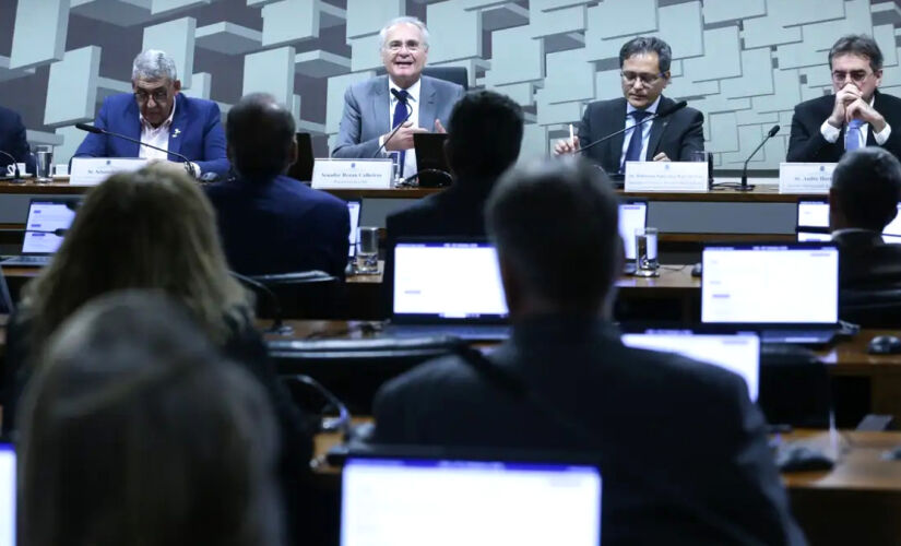 Proposta reduz gradualmente a tributação para quem recebe entre R$ 5 mil e R$ 7.350