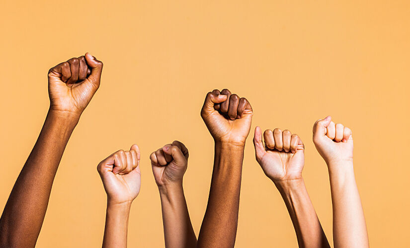 Racismo não deixa de existir porque alguém mudou de bairro, de emprego ou de padrão de vida