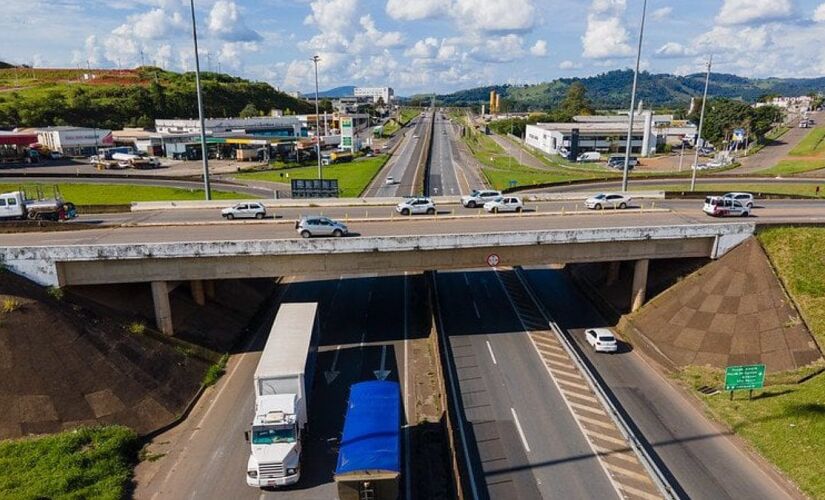 Arteris estima mais de 2,2 milhões de veículos para esse feriado