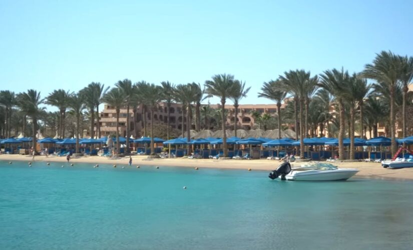 No Mar Vermelho, turistas exploram recifes de corais, ilhas paradisíacas e passeios únicos por menos de R$ 200