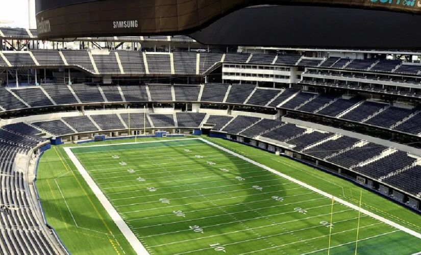 Inaugurado em 2020, o SoFi Stadium, em Inglewood, é o estádio mais caro do mundo e demonstra na prática a nova geração de arenas multiuso