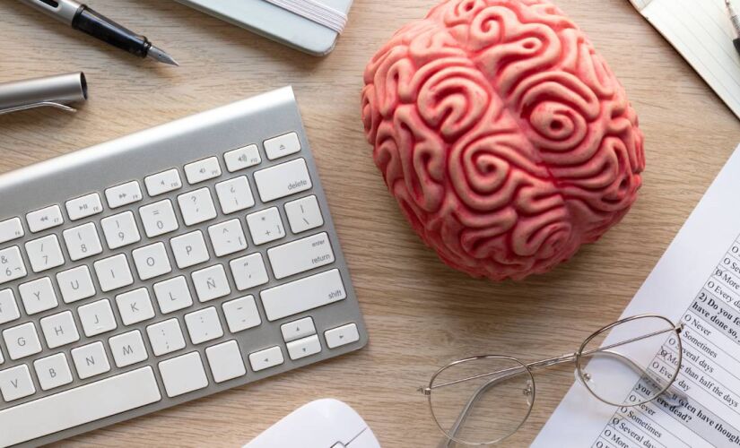 A proposta do método considera que o foco depende tanto do funcionamento biológico quanto de aspectos psicológicos.