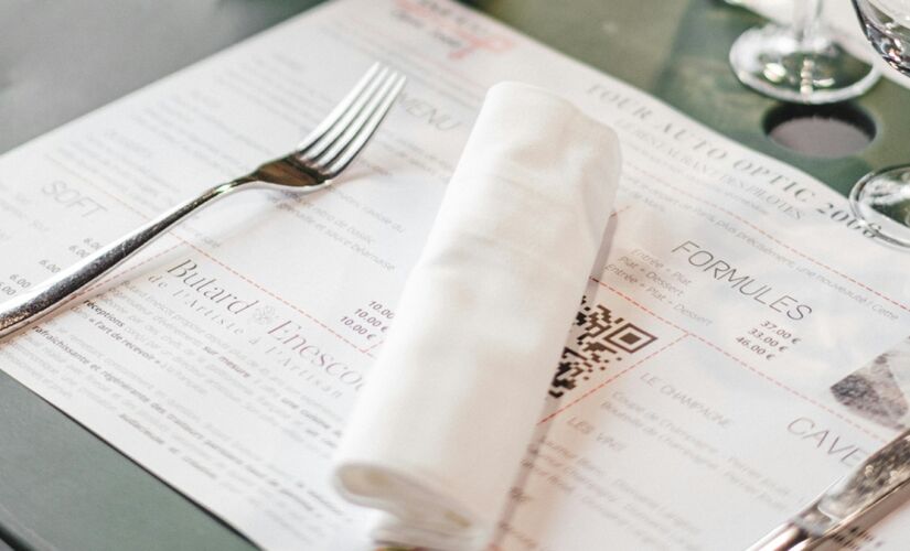 'A tecnologia tem que facilitar, não excluir', justificou deputado