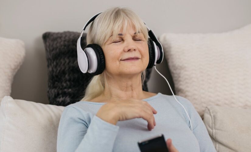 Na comunidade científica, existem diversos estudos que mostram que a música pode favorecer a função cognitiva