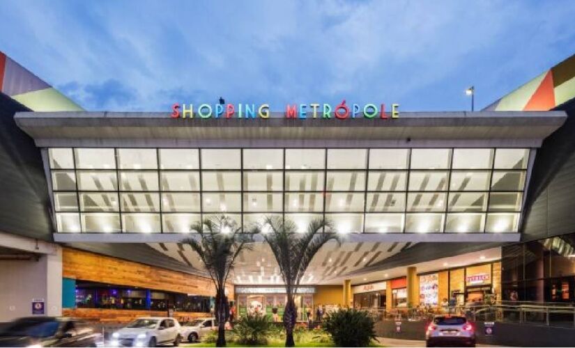 Entre os destaques da programação, a praça central recebe uma roda gigante que promete tirar o fôlego dos visitantes