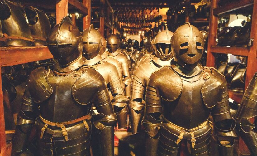 A resposta parece simples, mas divide estudiosos entre poder e permanência