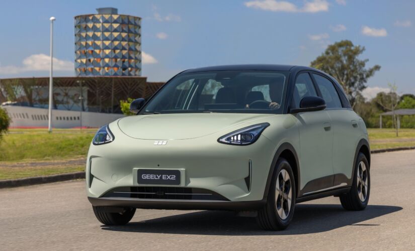 Modelo 100% elétrico reforça expansão da Geely, que prepara montagem no país em parceria com a Renault