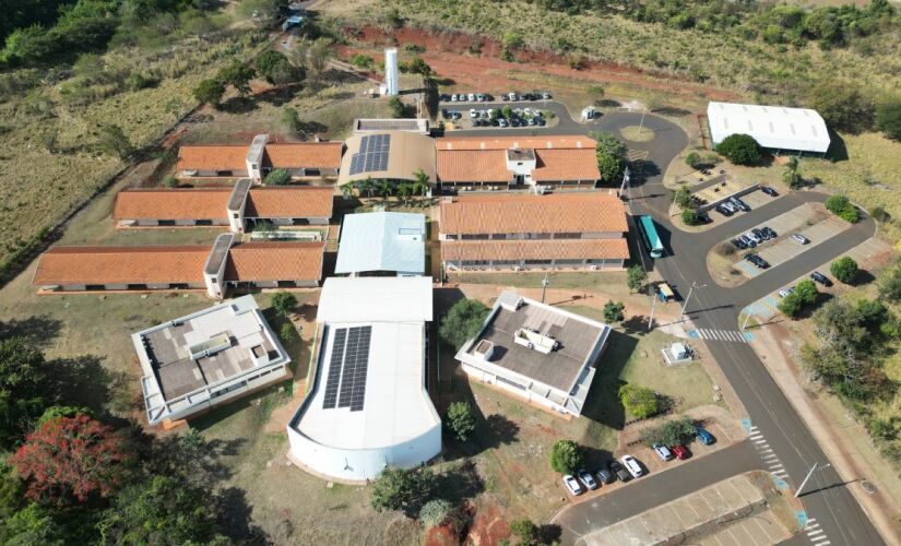 Processo seletivo inclui funções administrativas, de laboratório e área da saúde