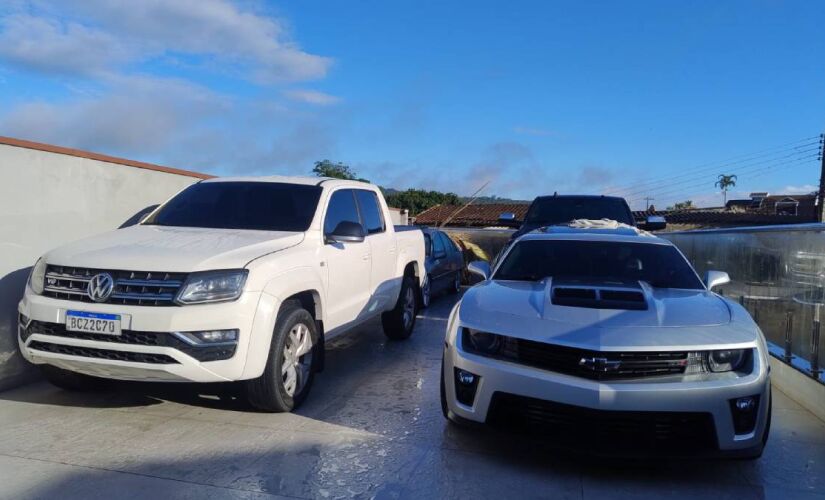 Influenciador é investigado por lavagem de dinheiro e uso de laranjas para ocultar bens