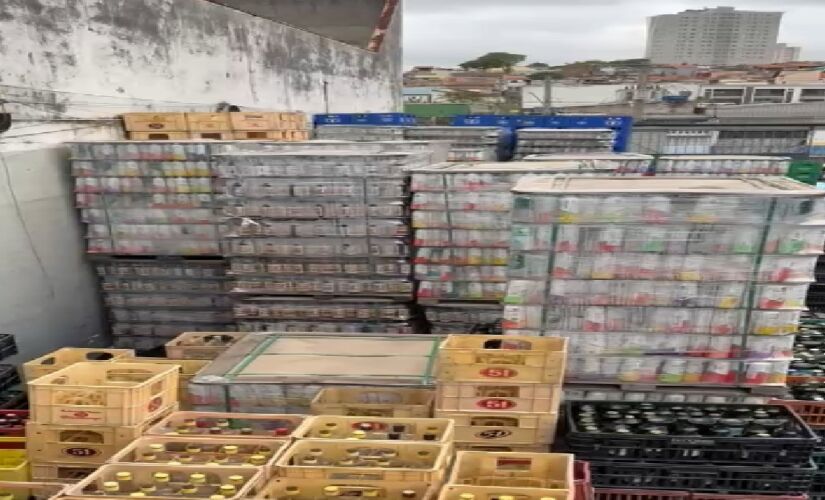 Operação faz parte das ações do gabinete de crise criado  para enfrentar os casos de intoxicação por metanol