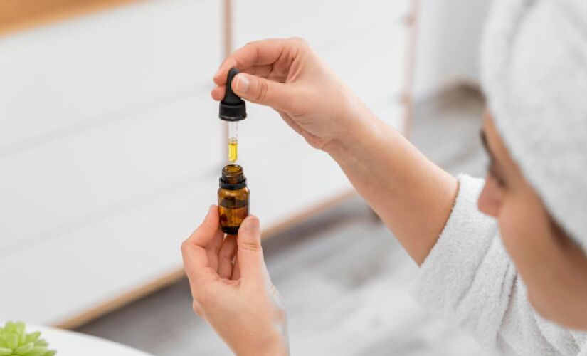 Óleos essenciais ganham espaço em rotinas de bem-estar pelo efeito sobre humor e relaxamento