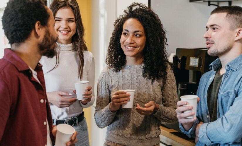 Especialista mostra os principais pontos para saber se uma pessoa tem interesse na outra