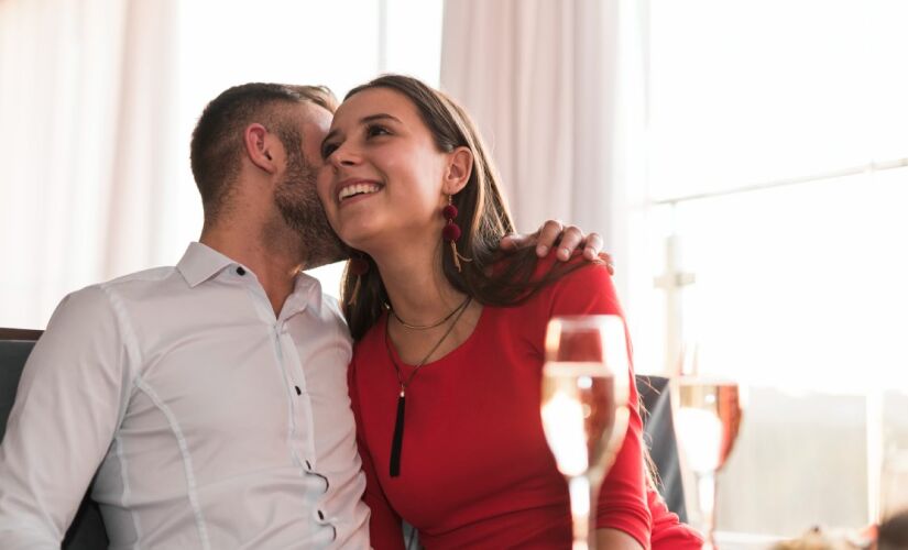 A atratividade de alguém é composta principalmente pela sua linguagem corporal