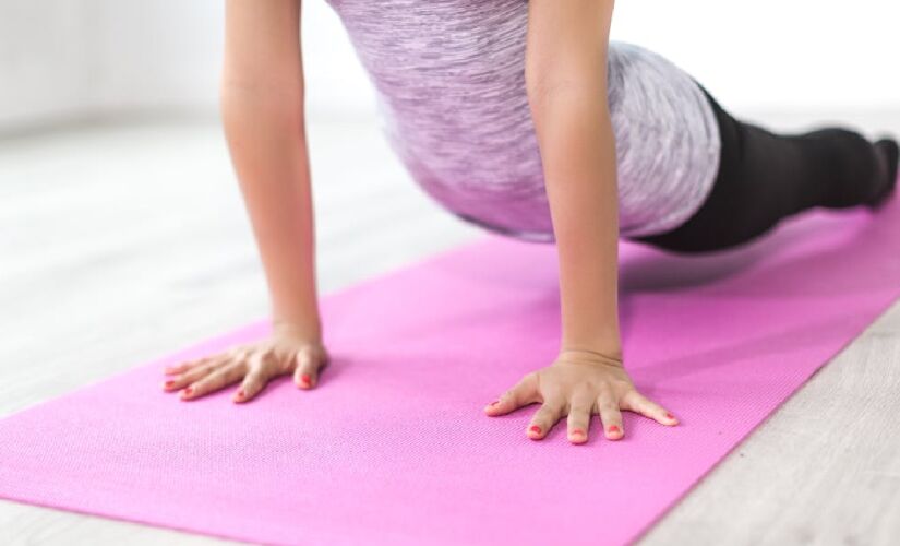 O Pilates surge como uma atividade completa, segura e acessível para pessoas de todas as idades, especialmente para quem está na maturidade