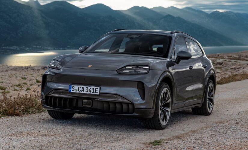 Cayenne foi o modelo responsável por levar a Porsche a um novo segmento