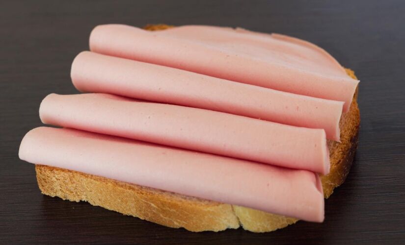 Associação de consumidores investiga o popular alimento e expõe as diferenças de preço entre as marcas