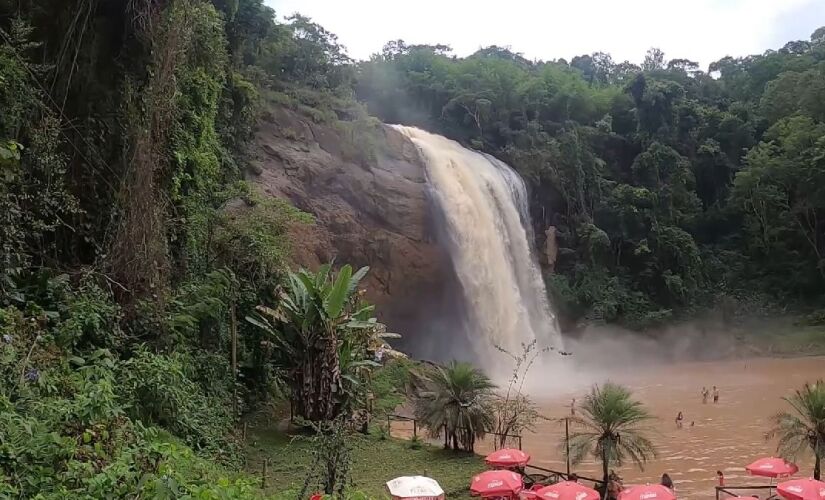 Cachoeira Grande combina beleza cênica, natureza preservada e águas cristalinas
