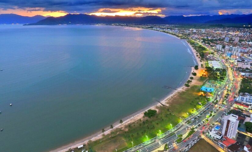 Interessados devem levar currículo e documento com foto às unidades do PAT e do CATE