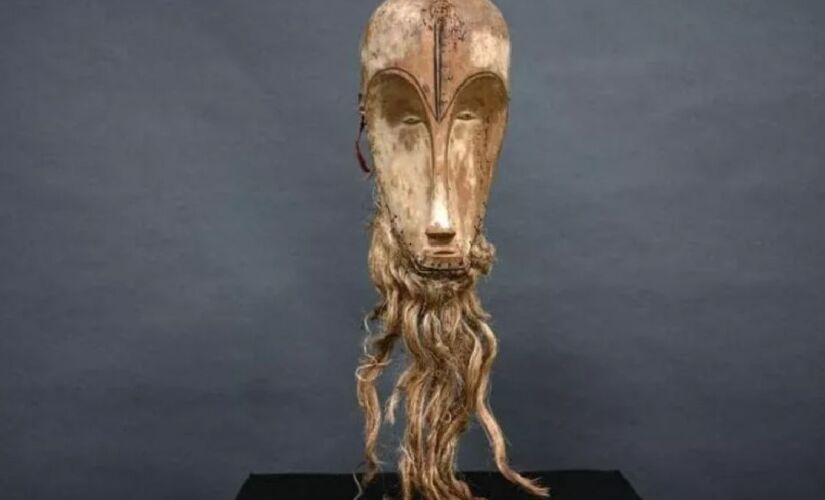 Especialistas do Musée du quai Branly afirmam que máscaras Ngil praticamente desapareceram após 1910