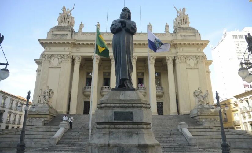 Apenas Wagner Montes e André Ceciliano não tiveram passagens pela prisão