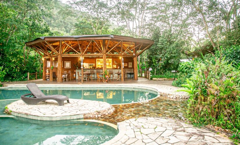 O Banana Bamboo Ecologde está localizado entre a Mata Atlântica e a praia de Ubatumirim, em Ubatuba