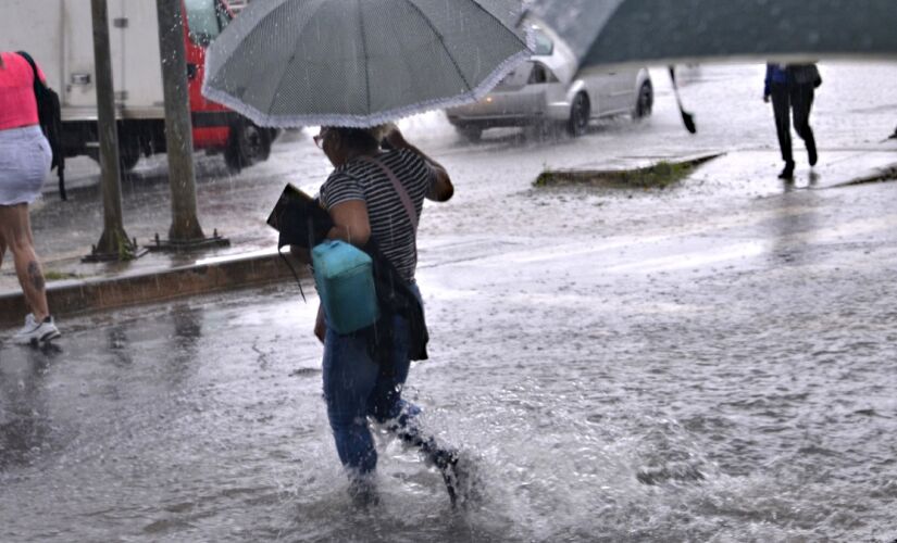 Alguns dias apontam chuvas de maior intensidade e os termômetros variam com mínima de 15°C e a máxima de 28°C