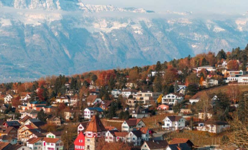 Como é viver no país onde tem mais empresas do que pessoas