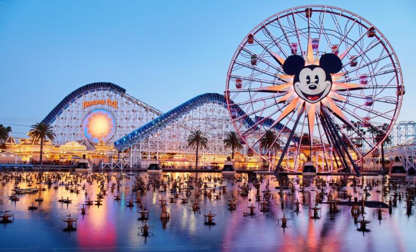 Montanhas-russas, toboáguas, resorts e personagens entram no roteiro de quem busca diversão em família e quer trocar o passaporte por destinos nacionais