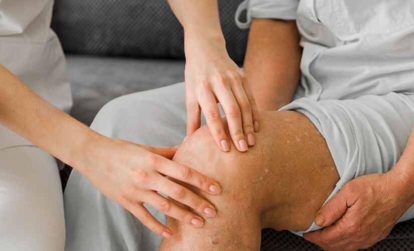 Problemas no joelho, especialmente a osteoartrite, geralmente começam a ser notados por volta dos 50 anos