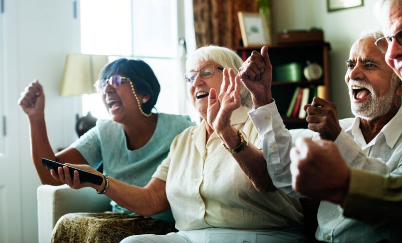 Conhecidos h&aacute; 30 anos, casais transformam o sonho da velhice compartilhada em comunidade
