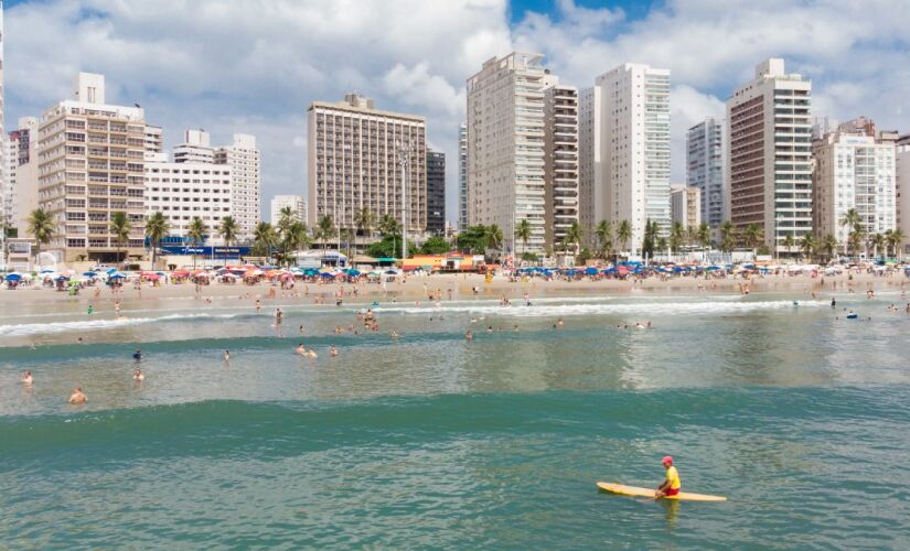 Operação Praia Segura mobilizará cerca de 1 mil bombeiros e guarda-vidas temporários (GVTs)