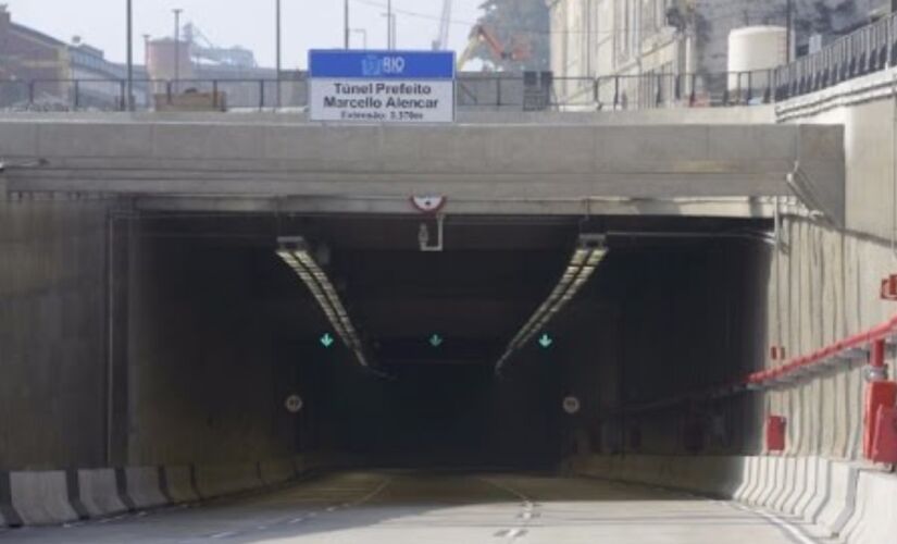 Estrutura de 3,3 km substituiu o Elevado da Perimetral e integra ponte, Avenida Brasil e Aterro do Flamengo