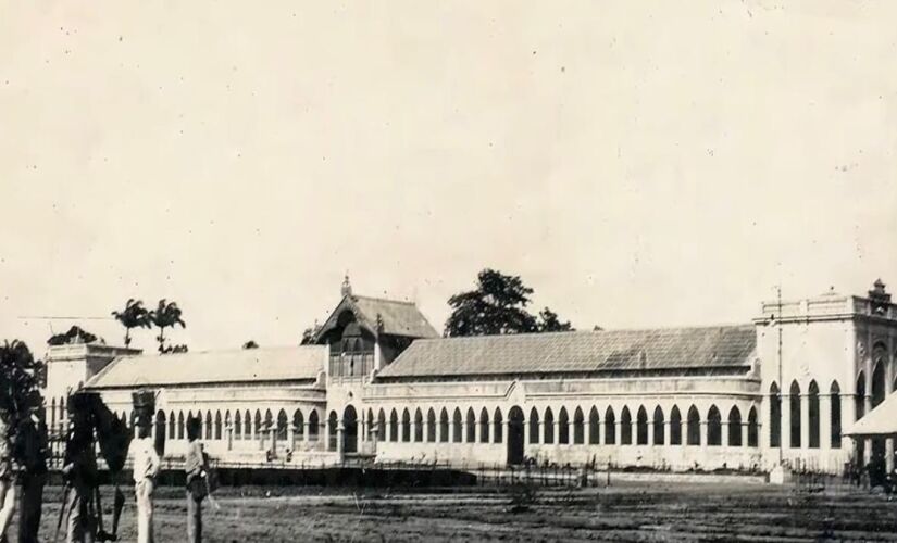Antes dos corredores climatizados e vitrines, o Brasil já tinha um centro comercial completo