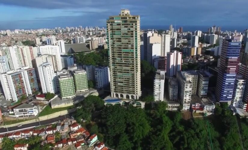 Edifício sofisticado em Salvador tem estrutura de resort e apartamentos de até R$ 19 milhões 