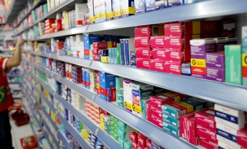 Supermercados podem vender remédios, mas itens ficam fora das prateleiras -  Gazeta de São Paulo
