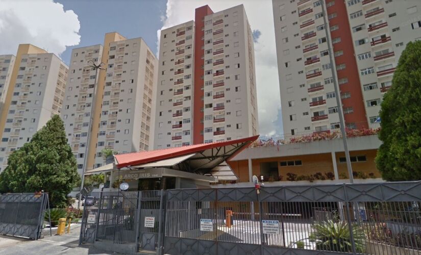 Menina de 8 anos cai do 4&ordm; andar de pr&eacute;dio em Sorocaba