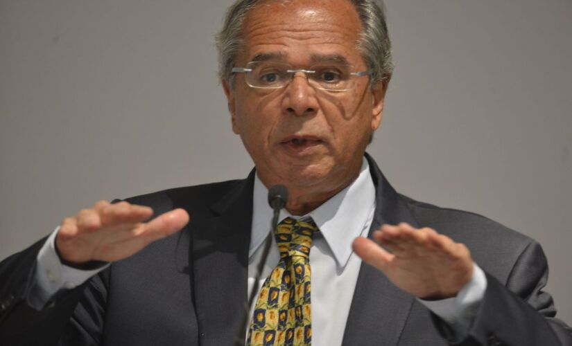 O ministro da Economia, Paulo Guedes, deve apresentar aos governadores a proposta para a reforma em reunião em Brasília