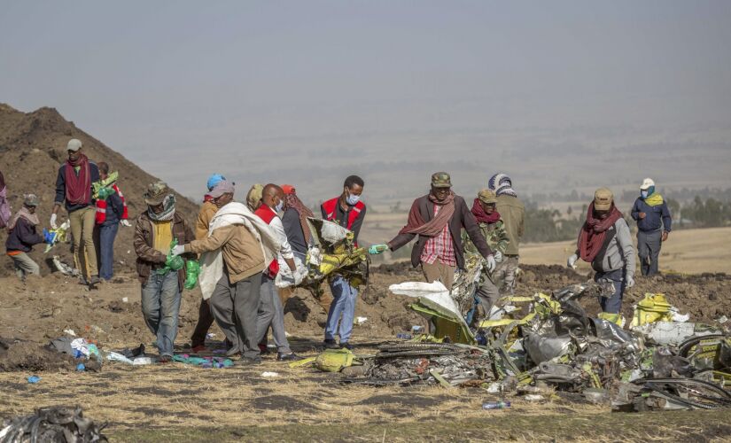O Boeing 737 MAX 8 caiu no domingo (10) ao sudeste de Adis Abeba, seis minutos depois de decolar; acidente deixou 157 mortos