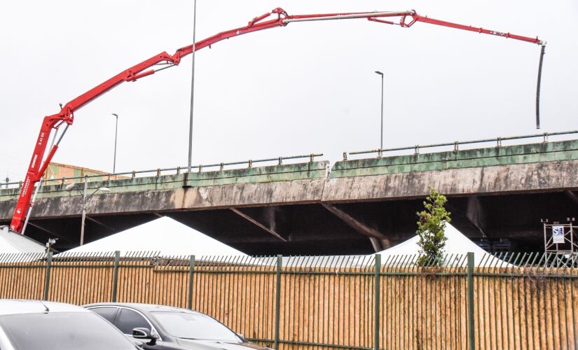 A prefeitura inspeciona estruturas na Capital desde que um viaduto na Marginal Pinheiros cedeu