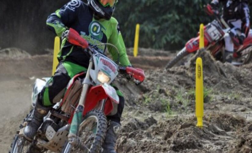 O evento de velocross vai ser realizado neste domingo, das 8h às 17h; neste sábado vai ocorrer o treino oficial dos motociclistas