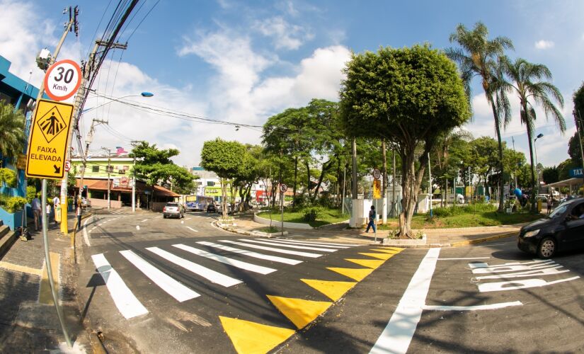 Segundo a prefeitura, lombofaixas e fiscalização contribuíram para a queda de óbitos em Taboão da Serra