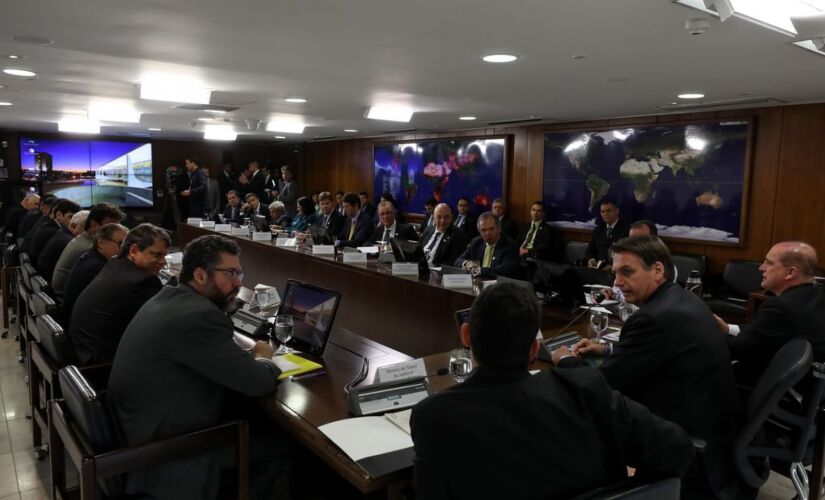 À tarde, o presidente Jair Bolsonaro (PSL) teve uma reunião do conselho de governo em Brasília 