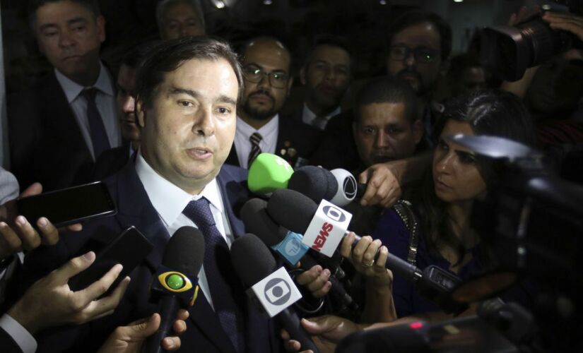 Maia afirmou que o "assunto está encerrado" e que o foco é a retomada da tramitação da reforma