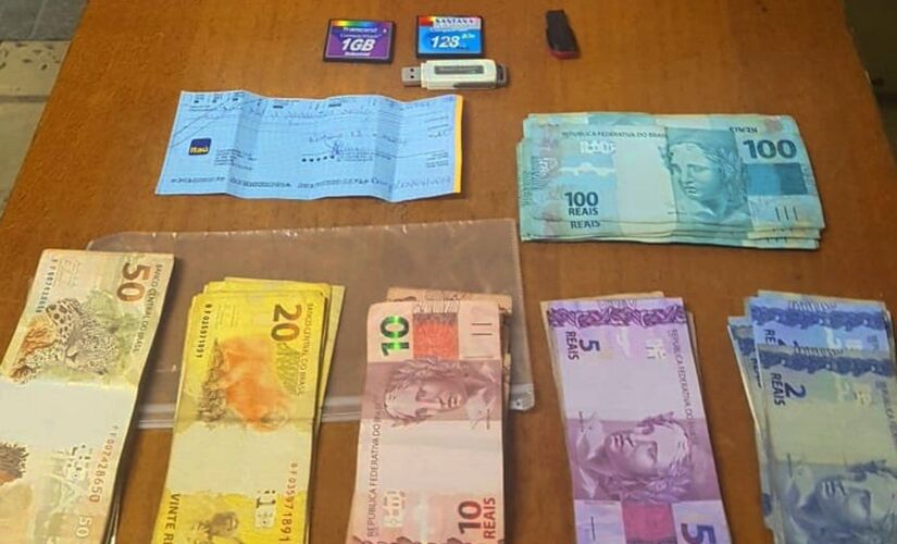 Além das máquinas caça-níquel, suspeito estava com dinheiro e cheque em Araçariguama; caso aconteceu na última quinta-feira 