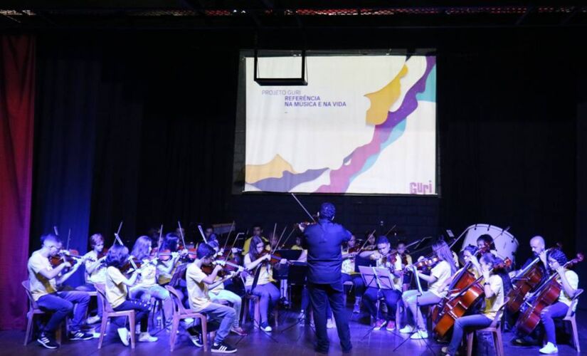 Projeto Guri tem polos que ensinam música para crianças carentes em todo o Estado de São Paulo